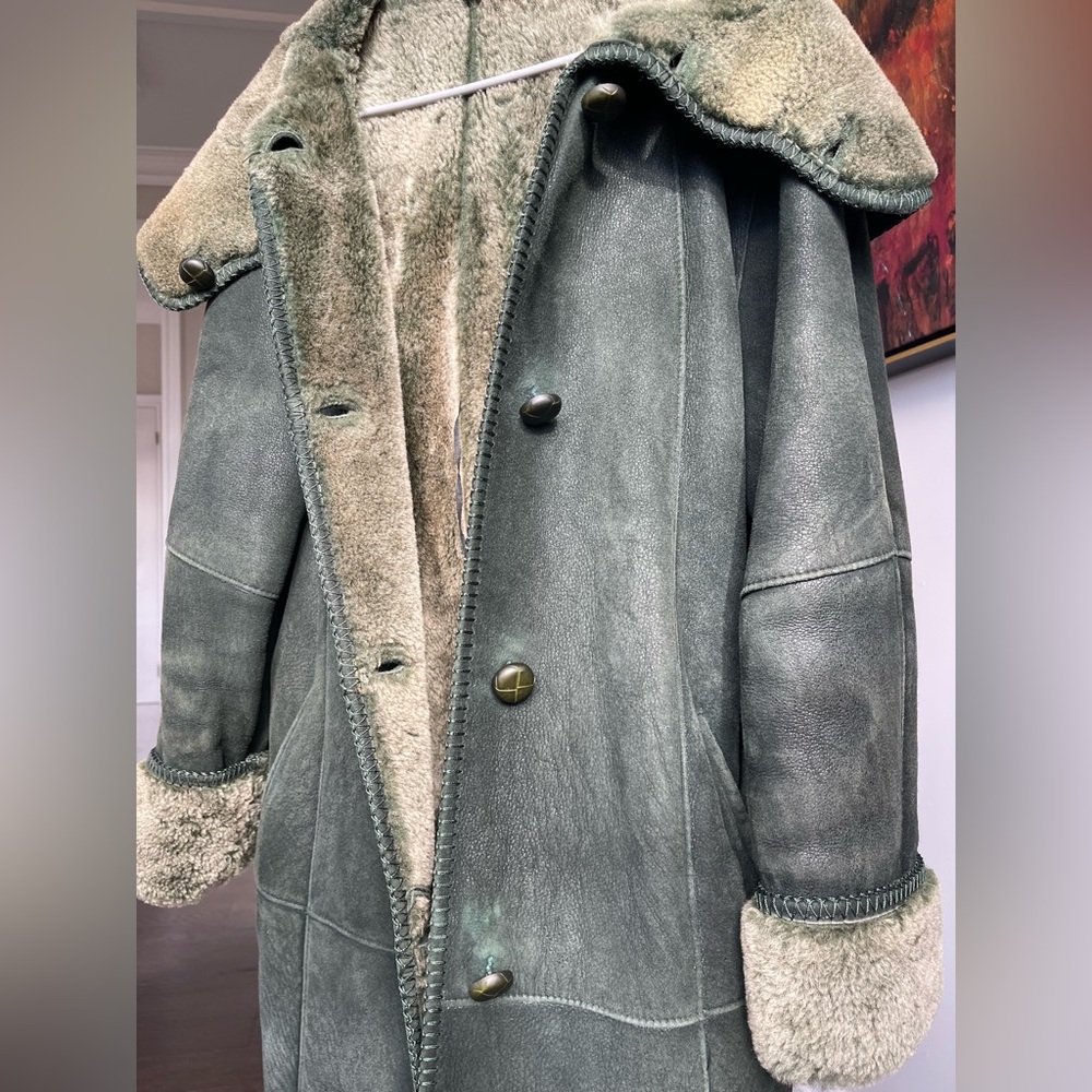 HARTMAN Shearling Coat | Vintage Green Sheepskin Suede Fur Jacket - Picture 13 of 17